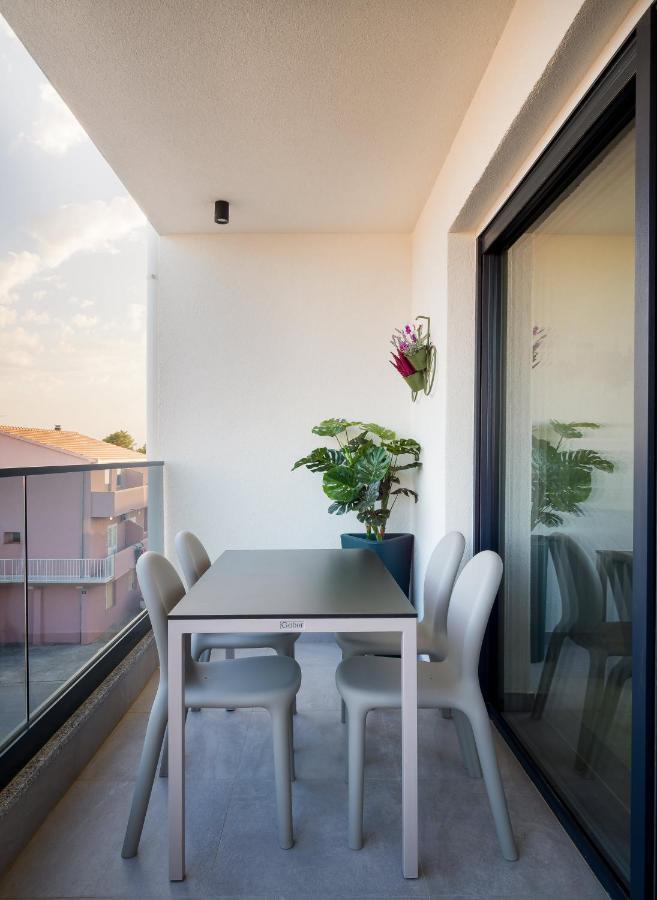 טרוגיר Luxury Apartment- Balcony- Private Rooftop And Jacuzzi- Common Pool מראה חיצוני תמונה