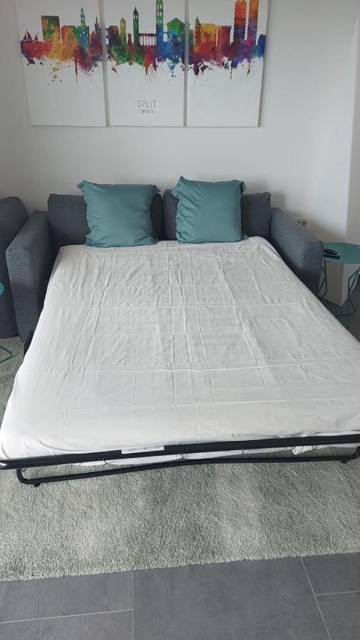 טרוגיר Luxury Apartment- Balcony- Private Rooftop And Jacuzzi- Common Pool מראה חיצוני תמונה