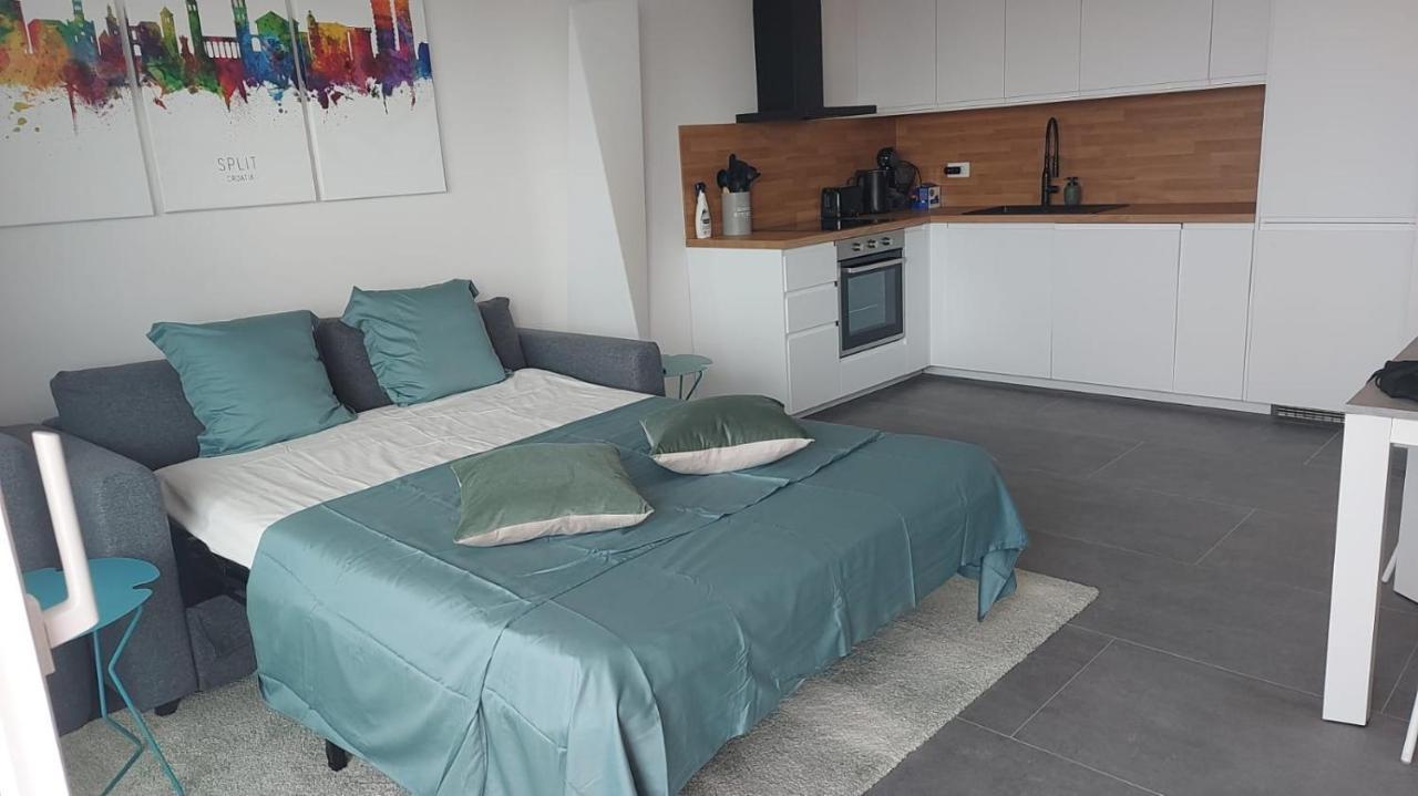 טרוגיר Luxury Apartment- Balcony- Private Rooftop And Jacuzzi- Common Pool מראה חיצוני תמונה